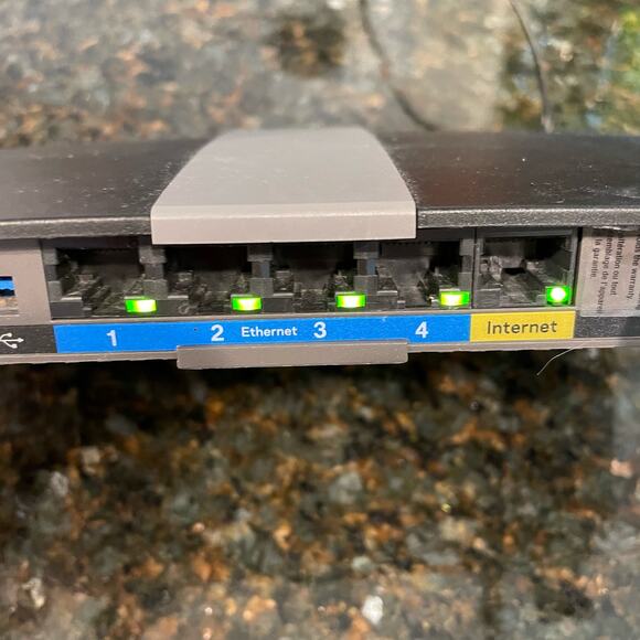 Linksys Router EA6350 Dual Band WiFi AC1200 4 Port Wireless No Ethernet Cable - Picture 6 of 10